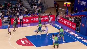 于米提13分 富兰克林29+9 詹姆斯26+21 广州送天津4连败